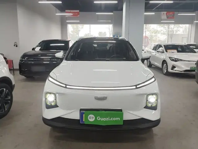 Geely Geometry E Firefly — Фото автомобиля 2