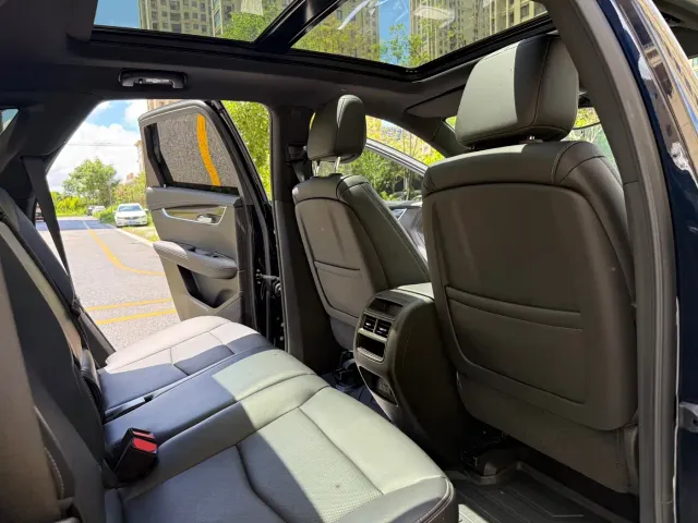 Cadillac XT5 — Фото автомобиля 4