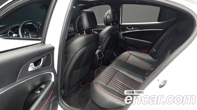 Genesis G70 Новый G70 Бензин 2.5T 2WD — Фото автомобиля 11