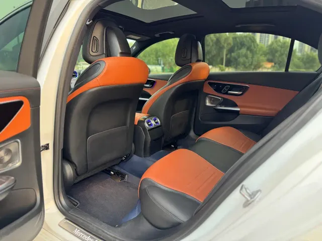Mercedes-Benz C-Class — Фото автомобиля 5