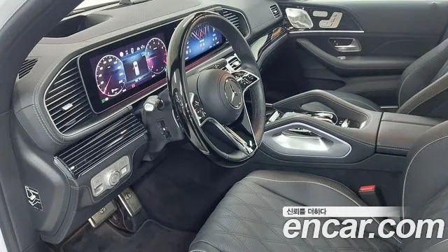 Mercedes-Benz GLS-Class — Фото автомобиля 14