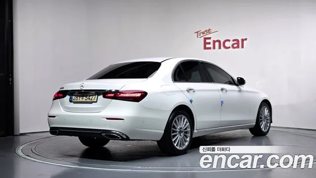 Mercedes-Benz E-Class W213 — Фото автомобиля 2