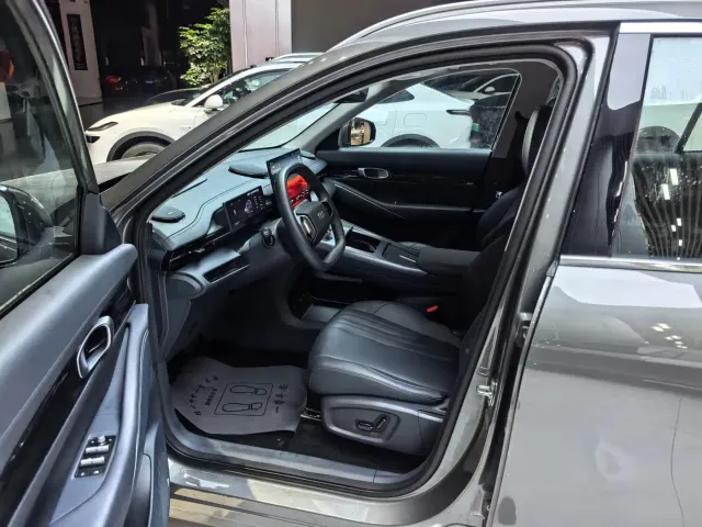 Geely Galaxy E5 — Фото автомобиля 6