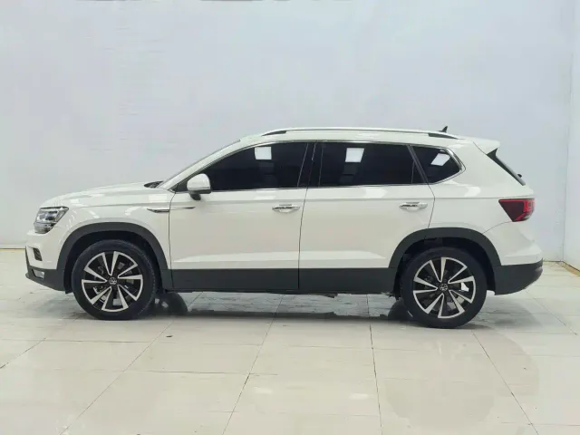 Volkswagen Tharu — Фото автомобиля 4