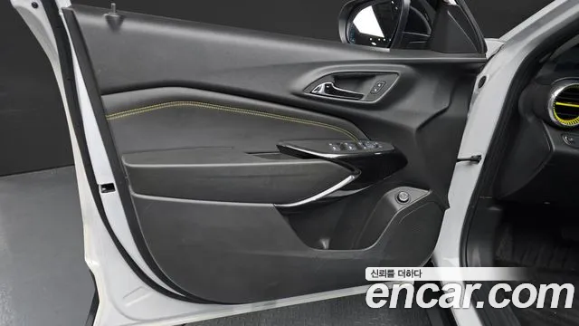 ChevroletGMDaewoo Trax Trax Кроссовер — Фото автомобиля 24