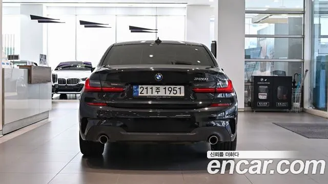 BMW 3-Series 3 серия (G20) 320i M Sport — Фото автомобиля 3
