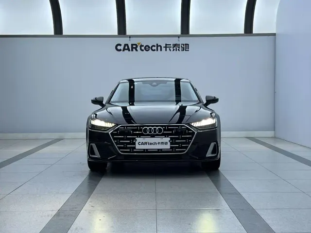 Audi A7L — Фото автомобиля 2