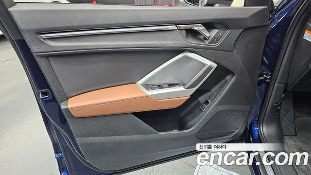 Audi Q3 35 TDI Premium — Фото автомобиля 24
