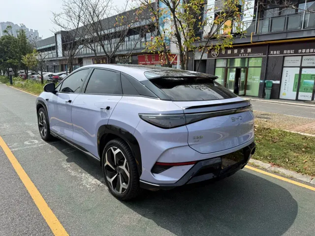 BYD Sealion 07 EV 2024 550 4WD Intelligent Navigation Edition — Фото автомобиля 4