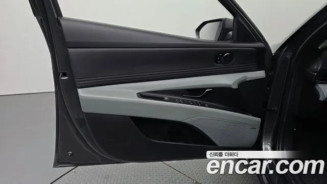 Hyundai AVANTE Новый Avante (CN7) — Фото автомобиля 24