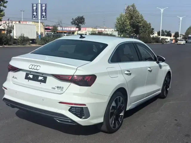 Audi A3 — Фото автомобиля 4