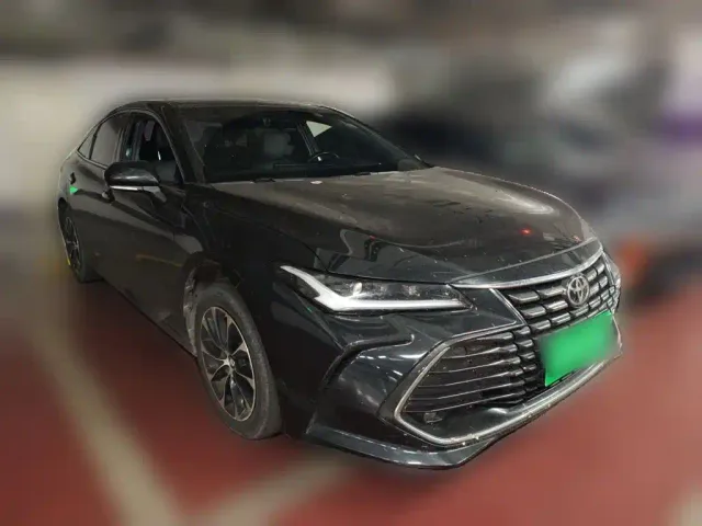 Toyota Avalon — Фото автомобиля 3