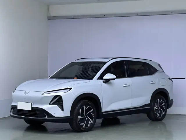 Фотография автомобиля — Wuling Starlight S
