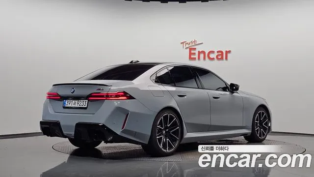 BMW M5 G90 — Фото автомобиля 2
