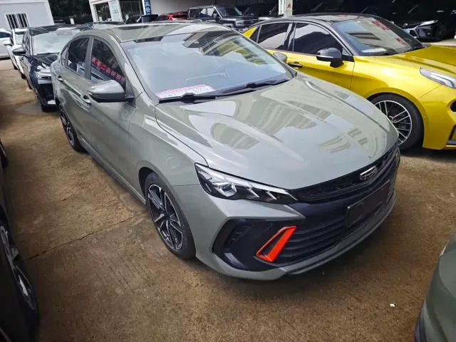 Geely Binrui — Фото автомобиля 3