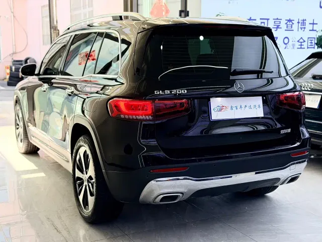 Mercedes-Benz GLB-Class — Фото автомобиля 8