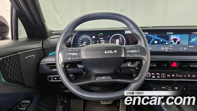 Kia K8 — Фото автомобиля 12