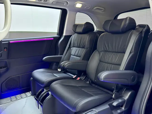 Honda Odyssey — Фото автомобиля 5