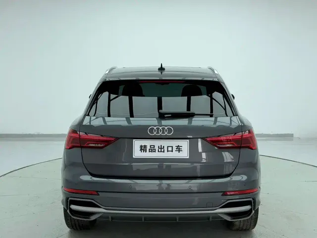Audi Q3 — Фото автомобиля 3