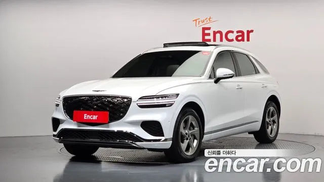 Genesis GV70 2.5T Бензин AWD — Фото автомобиля 3