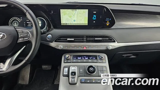Hyundai Palisade Palisade Дизель 2.2 2WD — Фото автомобиля 13