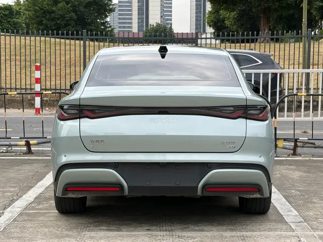 BYD Seal 06 — Фото автомобиля 5