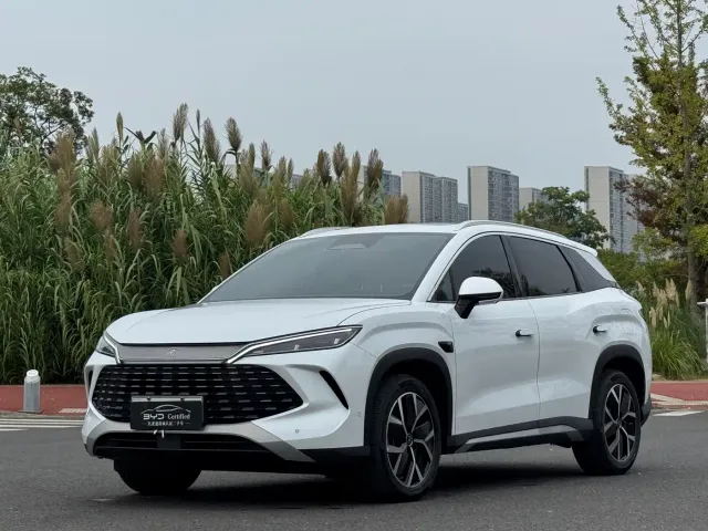Фотография автомобиля — BYD Song L DM-i