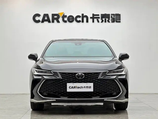 Toyota Avalon — Фото автомобиля 7