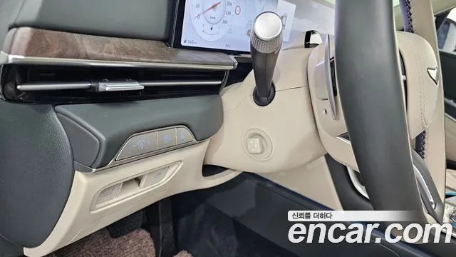 Genesis GV80 — Фото автомобиля 26