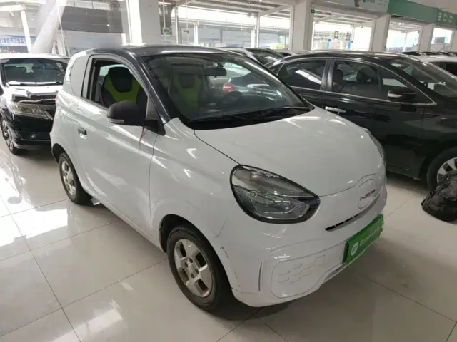 Roewe Clever — Фото автомобиля 3