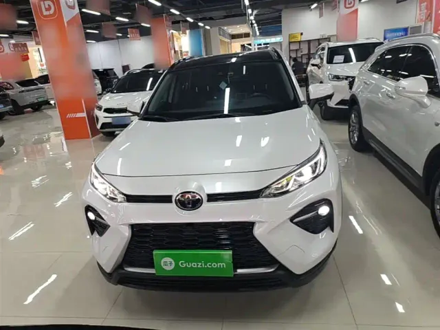 Toyota Wildlander — Фото автомобиля 2