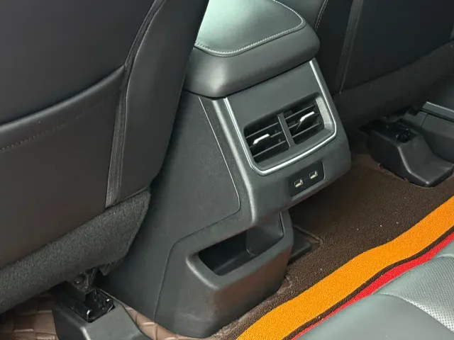 Haval H6 — Фото автомобиля 13