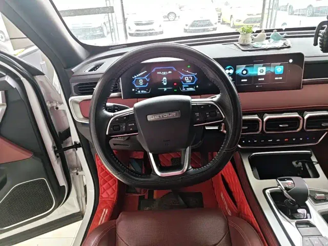 Jetour X70 Plus — Фото автомобиля 10