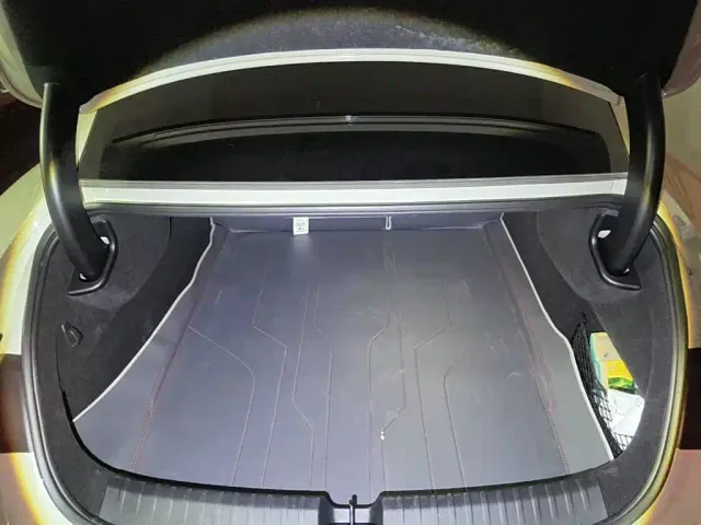Xiaomi SU7 — Фото автомобиля 5