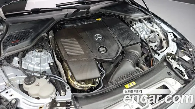 Mercedes-Benz E-Class W214 — Фото автомобиля 9