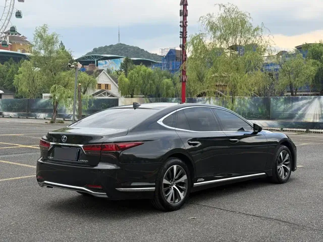 Lexus Lexus LS 2020 500h Excellence (China VI) — Фото автомобиля 5