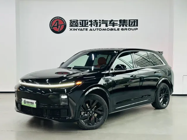 Li Auto L7 — Фото автомобиля 2