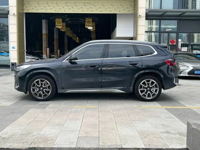 BMW X1 — Фото автомобиля 11