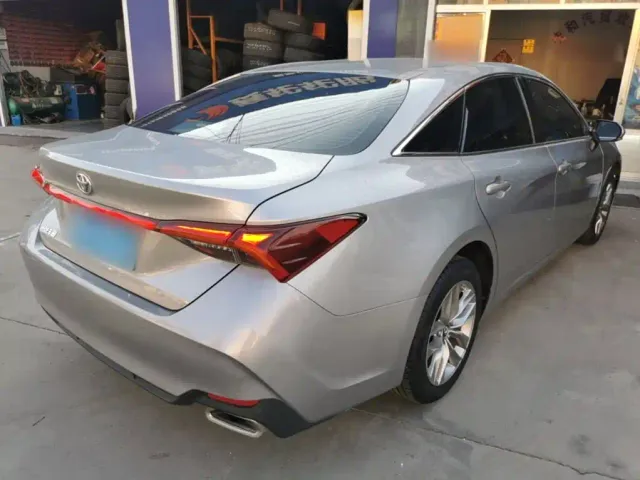 Toyota Avalon 2019 2.0L Progressive Edition (China VI) — Фото автомобиля 6
