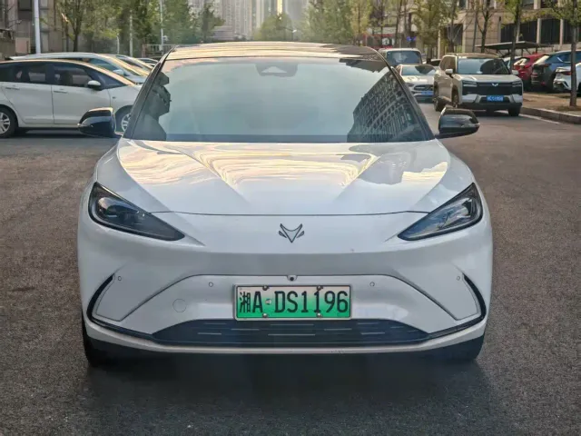 Arcfox Alpha S — Фото автомобиля 8