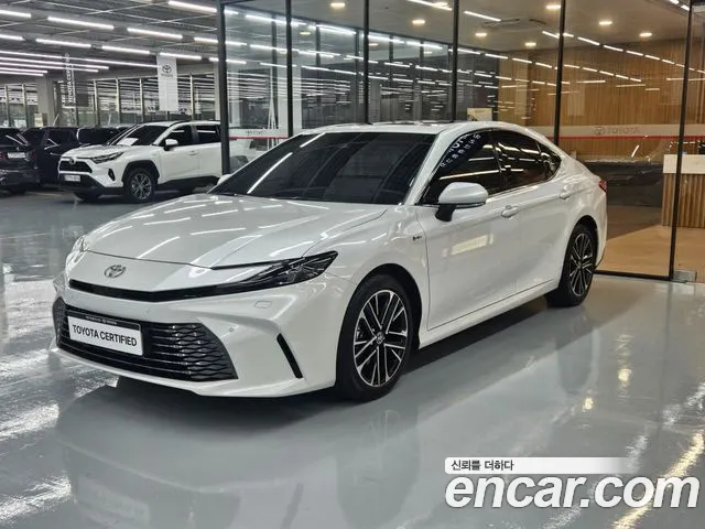 Фотография автомобиля — Toyota Camry XV80