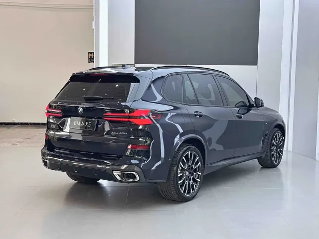 BMW X5 — Фото автомобиля 3