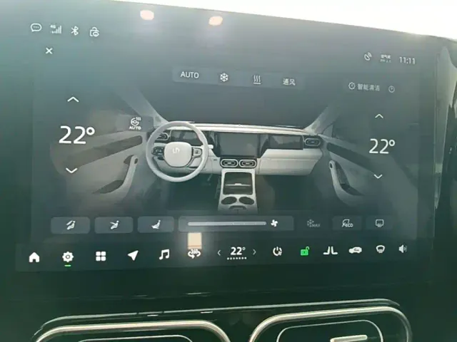Leapmotor C11 — Фото автомобиля 12