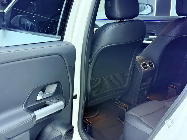 Mercedes-Benz GLA-Class — Фото автомобиля 8