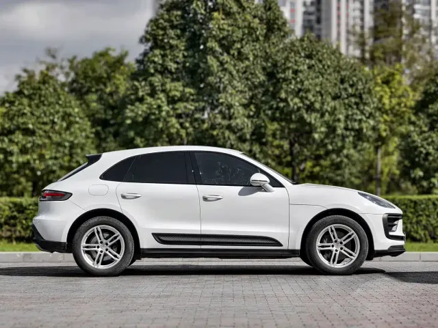 Porsche Macan — Фото автомобиля 4