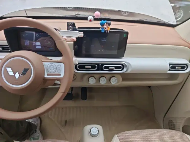 Wuling Hongguang Mini EV — Фото автомобиля 8