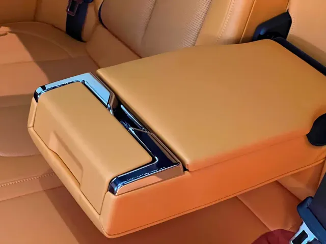 Rolls-Royce Cullinan — Фото автомобиля 20