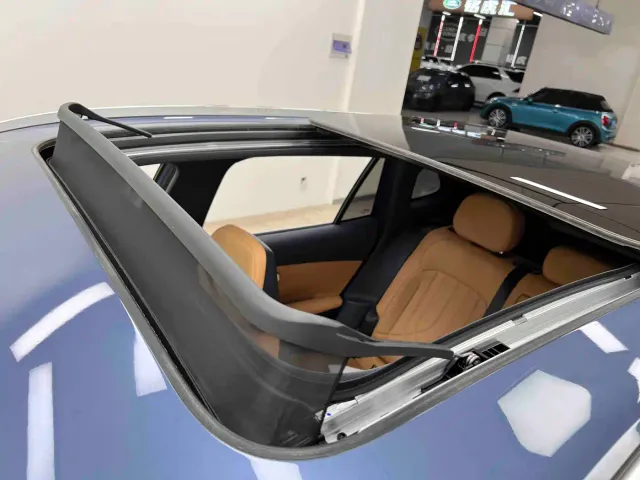 Geely Galaxy Starship 7 EM-i — Фото автомобиля 26