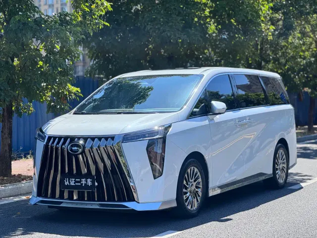 Фотография автомобиля — GAC Trumpchi M8