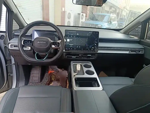GAC Aion Y — Фото автомобиля 9